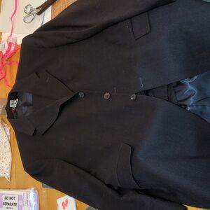 42L Wool 3 button suit